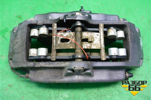 Суппорт передний левый (6-ти поршневой) для Volkswagen Touareg c 2002-2010г (Туарег)