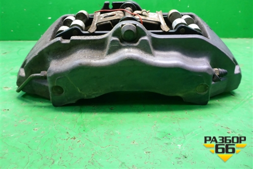 Суппорт передний левый (6-ти поршневой) для Volkswagen Touareg c 2002-2010г (Туарег)