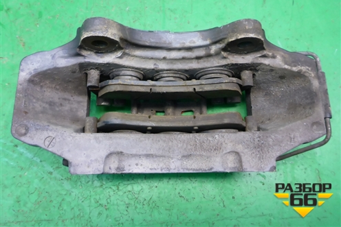 Суппорт передний левый (6-ти поршневой) для Volkswagen Touareg c 2002-2010г (Туарег)