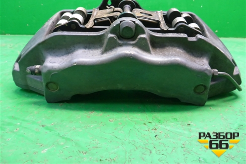 Суппорт передний правый (6-ти поршневой) для Volkswagen Touareg c 2002-2010г (Туарег)