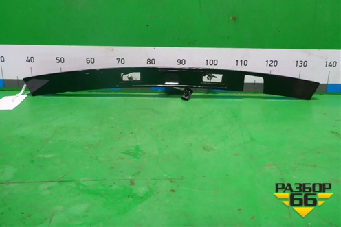 Накладка двери багажника (HK7240406F LR085654) для Land Rover Discovery Sport с 2014г (Дискавери Спорт)