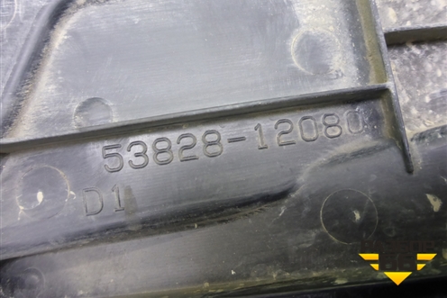 Пыльник переднего крыла левого (5382812080) для Toyota Corolla (E15) с 2006-2013г (Королла 150)