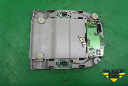 Плафон салонный передний для Toyota Corolla (E15) с 2006-2013г (Королла 150)