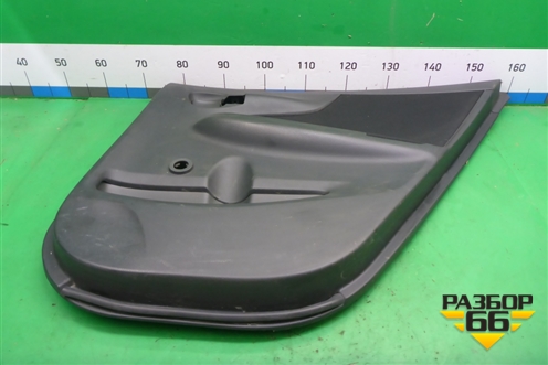 Обшивка двери задней правой под механику (6777512080) для Toyota Corolla (E15) с 2006-2013г (Королла 150)