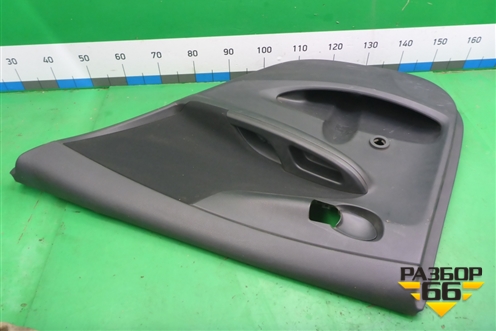 Обшивка двери задней правой под механику (6777512080) для Toyota Corolla (E15) с 2006-2013г (Королла 150)