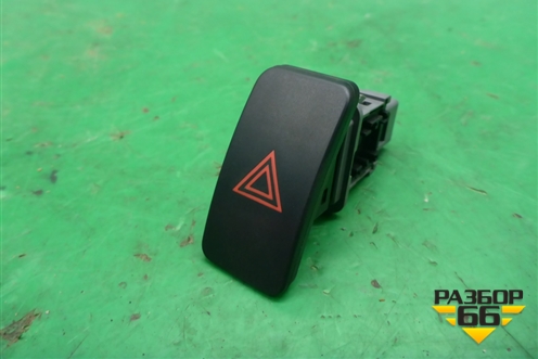 Кнопка аварийной сигнализации для Toyota Corolla (E15) с 2006-2013г (Королла 150)