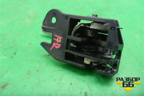 Ручка внутренняя двери передней правой для Toyota Corolla (E15) с 2006-2013г (Королла 150)