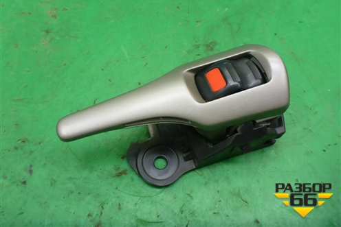 Ручка внутренняя двери передней правой для Toyota Corolla (E15) с 2006-2013г (Королла 150)