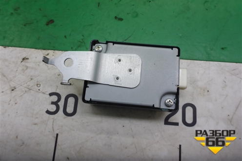 Блок электронный (8974112240) для Toyota Corolla (E15) с 2006-2013г (Королла 150)