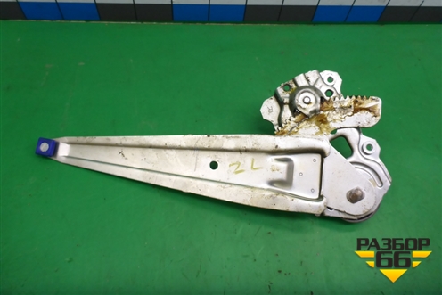 Стеклоподъёмник механический задний левый для Toyota Corolla (E15) с 2006-2013г (Королла 150)