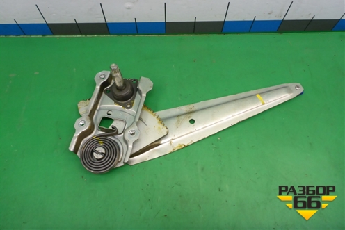 Стеклоподъёмник механический задний левый для Toyota Corolla (E15) с 2006-2013г (Королла 150)