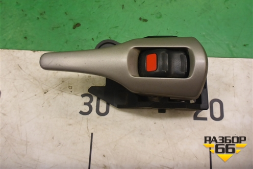 Ручка внутренняя двери передней левой для Toyota Corolla (E15) с 2006-2013г (Королла 150)