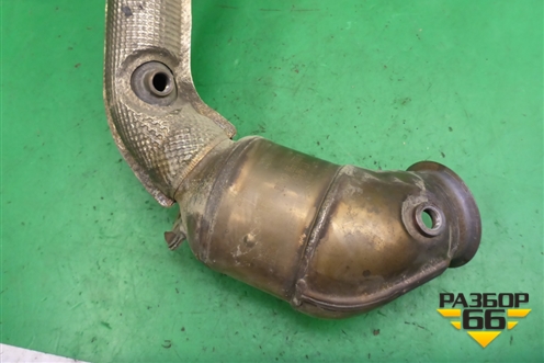 Приёмная труба глушителя (левая) (A2224906900) для Mercedes Benz C-Klass W205 с 2014г (Ц)