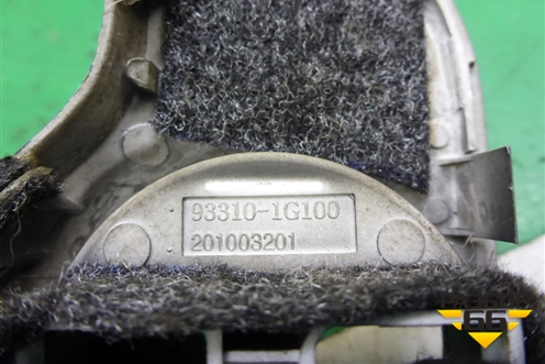 Накладка внутренняя (на кнопки ПТФ) (933101G100) для Kia Rio с 2005-2011г (Рио 2)