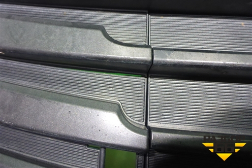 Решетка в передний бампер центральная (после 2014г) (5311233160) для Toyota Camry V50 с 2011-2018г (Камри)