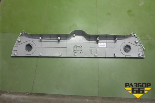 Обшивка двери багажника (верхней) (6793560080) для Toyota Land Cruiser (200) с 2008г (Ленд Крузер)