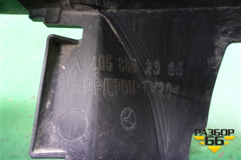 Кронштейн заднего бампера центральный (купэ) (A2058852365) для Mercedes Benz C-Klass W205 с 2014г (Ц)