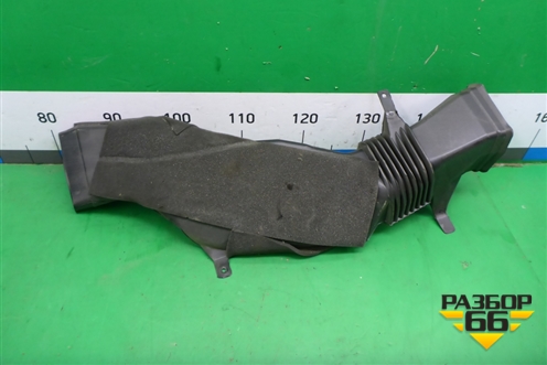 Воздуховод отопителя (MR360761) для Mitsubishi Pajero/Montero с 2007г (Паджеро 4/Монтеро)