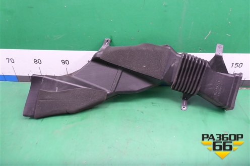 Воздуховод отопителя (MR360761) для Mitsubishi Pajero/Montero с 2007г (Паджеро 4/Монтеро)