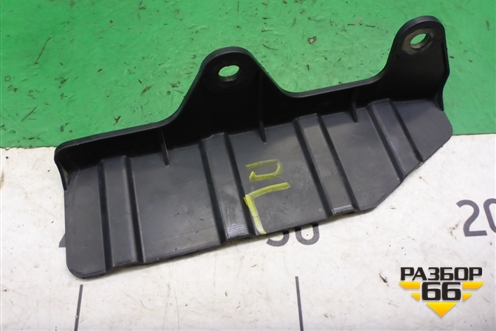 Дефлектор радиатора левый (7812A163) для Mitsubishi Pajero/Montero с 2007г (Паджеро 4/Монтеро)