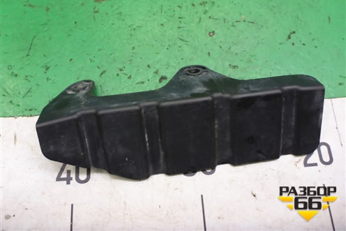 Дефлектор радиатора левый (7812A163) для Mitsubishi Pajero/Montero с 2007г (Паджеро 4/Монтеро)