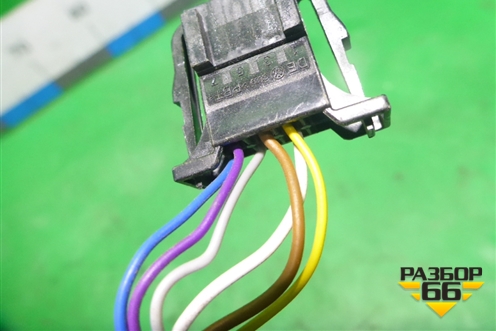 Зеркало правое электрическое (6 контактов) (5JB857502J) для Skoda Rapid с 2013г (Рапид)