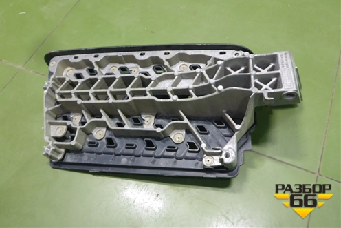 Подножка правая  (84326006) для Volvo TRUCK FH с 2021г (ФШ)