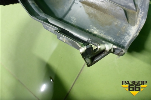 Накладка на порог наружная правая (5ти дверный кузов) (7405A094) для Mitsubishi Pajero/Montero с 2007г (Паджеро 4/Монтеро)