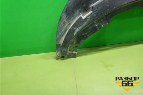 Пыльник переднего бампера центральный (4M0807611A) для Audi Q7 c 2015г (Ку 7)