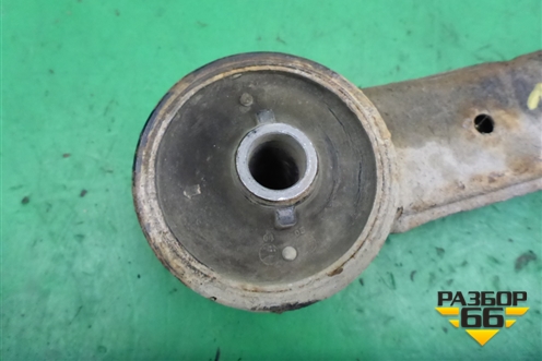 Рычаг задний продольный правый для Mitsubishi Pajero/Montero с 2007г (Паджеро 4/Монтеро)