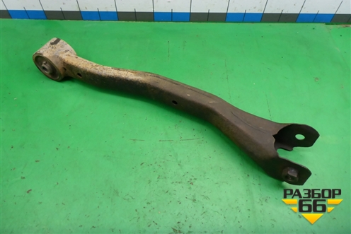Рычаг задний продольный правый для Mitsubishi Pajero/Montero с 2007г (Паджеро 4/Монтеро)