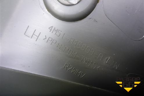 Держатель задней полки левый (хетчбэк) (4M51A46809ALW) для Ford Focus 2 с 2008-2011г (Фокус)