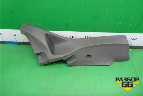 Обшивка стойки задняя нижняя правая (4M51A31016AGW) для Ford Focus 2 с 2008-2011г (Фокус)