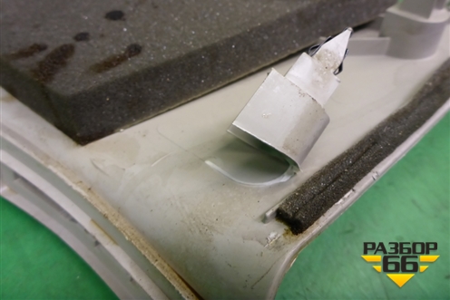 Обшивка стойки задняя верхняя правая (хетчбэк) (4M51A280C46AHW) для Ford Focus 2 с 2008-2011г (Фокус)