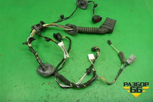 Проводка двери передней правой (8M5T14K138) для Ford Focus 2 с 2008-2011г (Фокус)