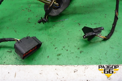 Проводка двери передней правой (8M5T14K138) для Ford Focus 2 с 2008-2011г (Фокус)