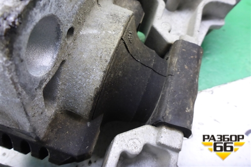 Опора двигателя правая (1.6л SHDA) для Ford Focus 2 с 2008-2011г (Фокус)