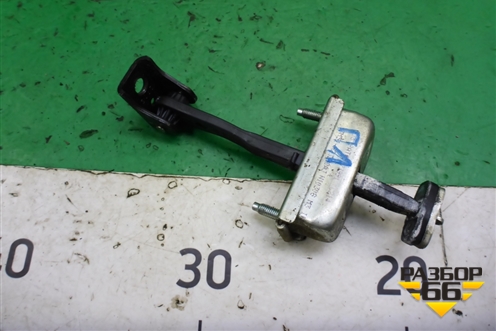 Ограничитель двери передней левой для Ford Focus 2 с 2008-2011г (Фокус)