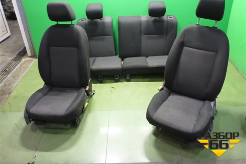 Сиденья комплект (с подогревом) для Ford Focus 2 с 2008-2011г (Фокус)