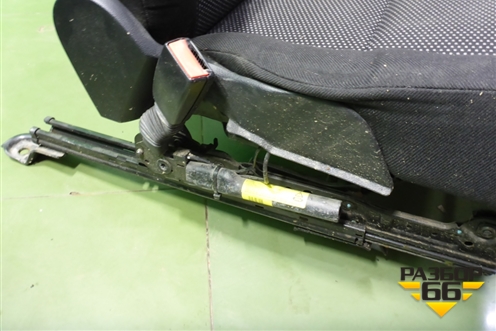 Сиденья комплект (с подогревом) для Ford Focus 2 с 2008-2011г (Фокус)