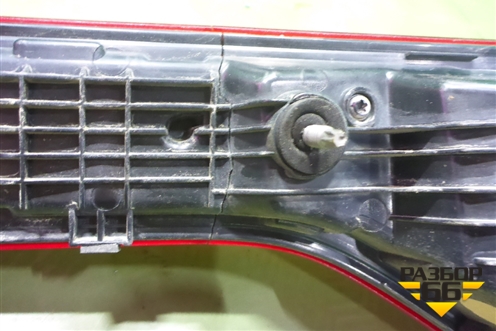 Фонарь задний центральный (4133102XKZ0YA) для Haval M6 с 2021г (М6)