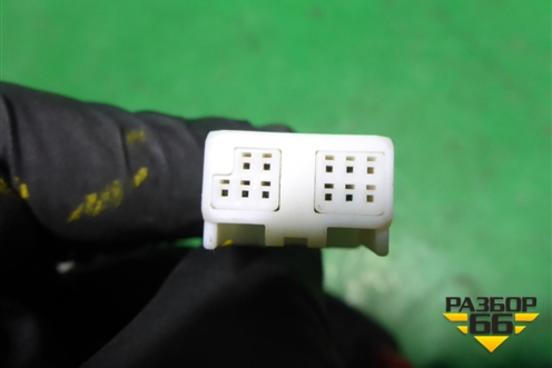 Зеркало правое электрическое (9 контактов) для Toyota Rav-4 с 2018г (Рав 4)