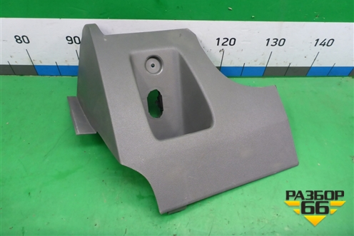 Накладка на торпедо (левая) (4M51A04324AKW) для Ford Focus 2 с 2008-2011г (Фокус)