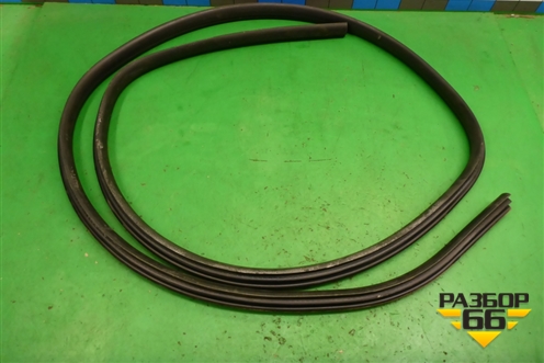 Уплотнитель двери передней левой для Ford Focus 2 с 2008-2011г (Фокус)