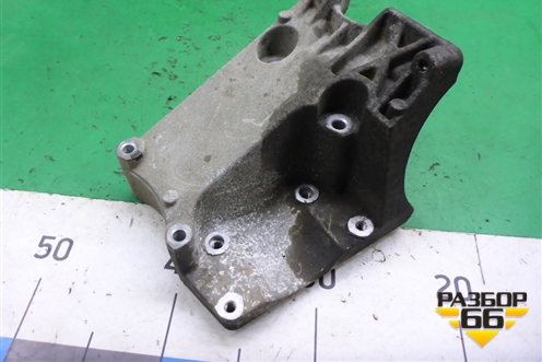 Кронштейн компрессора кондиционера (1.6л SHDA) (4M5019D624CD) для Ford Focus 2 с 2008-2011г (Фокус)