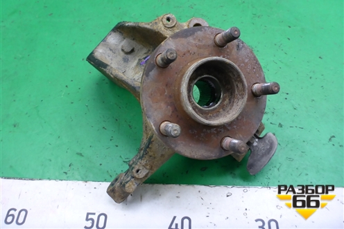 Кулак поворотный передний правый (3M513K170) для Ford Focus 2 с 2008-2011г (Фокус)