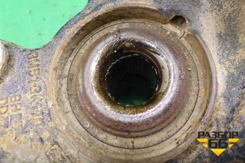 Кулак поворотный передний правый (3M513K170) для Ford Focus 2 с 2008-2011г (Фокус)