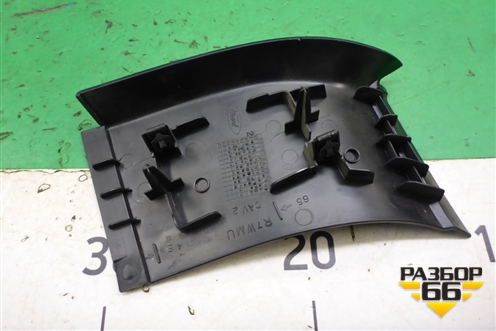 Обшивка багажника на заднюю панель (правая хетчбэк) (4M51A13024AEW) для Ford Focus 2 с 2008-2011г (Фокус)