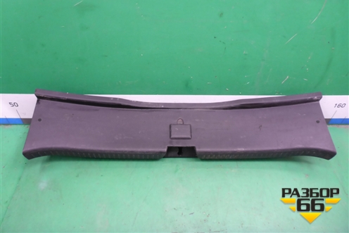 Обшивка багажника на заднюю панель (BP4K68891) для Mazda Mazda 3 (BK) с 2003-2009г 