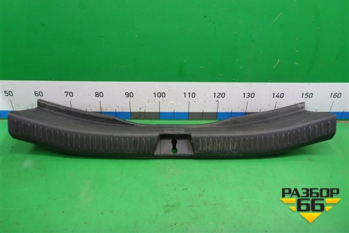 Обшивка багажника на заднюю панель (BP4K68891) для Mazda Mazda 3 (BK) с 2003-2009г 